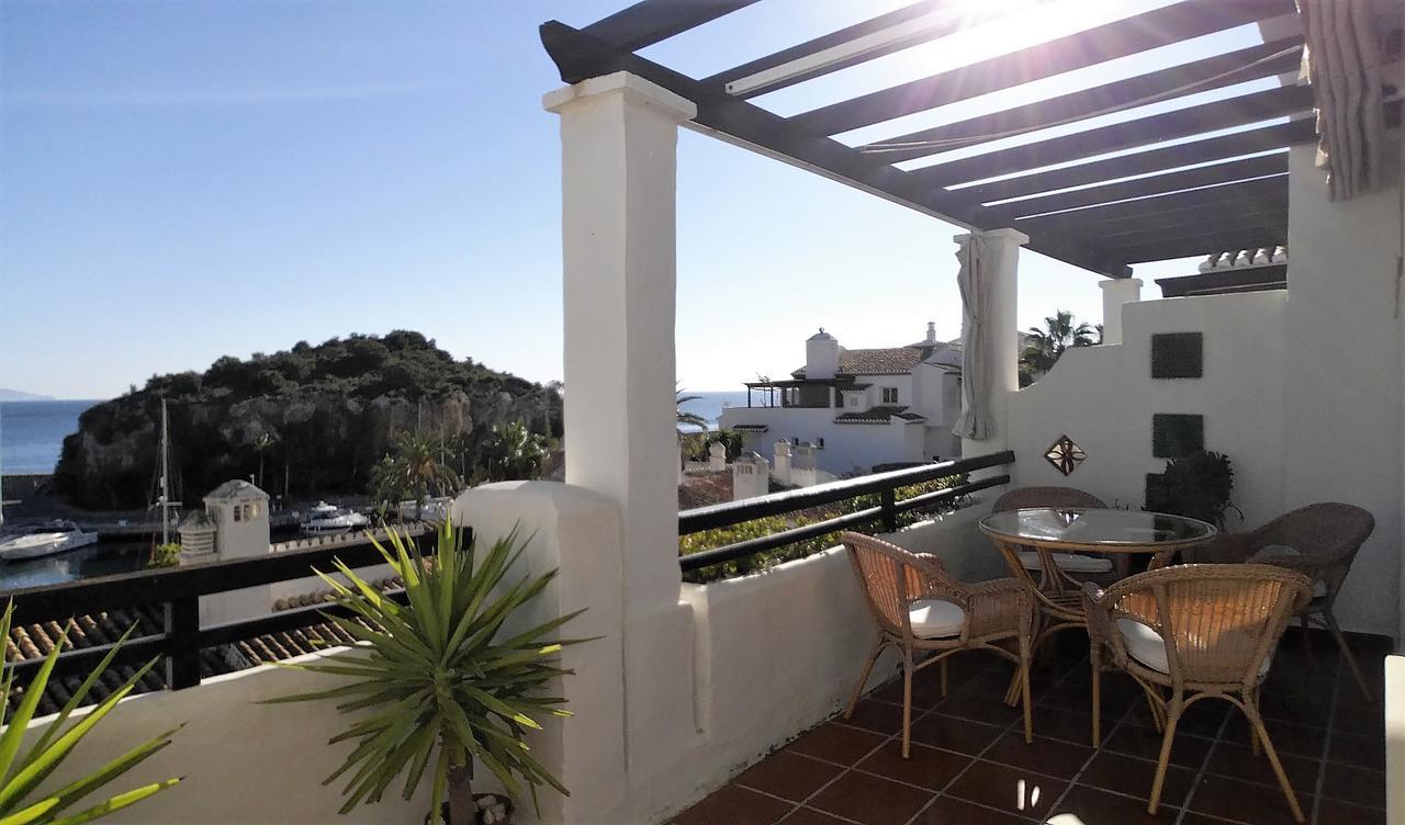 Lovely House With Views In Marina Del Este Альмуньєкар Екстер'єр фото